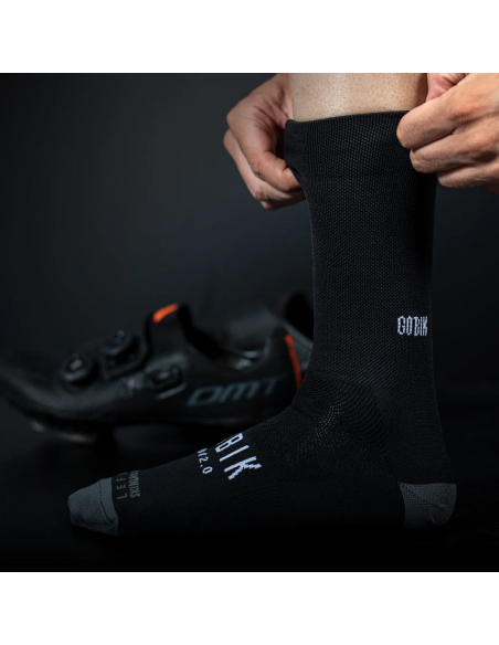 Calcetines GOBIK IRO 2.0 BLACK LOGO